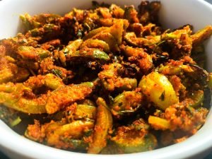 Read more about the article 15-Minute Dondakaya/Tindora/ Ivy gourd Fry Recipe: Quick, Easy, and Delicious!
