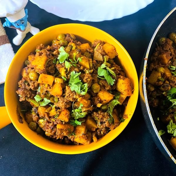 Delicious Keema Aloo Peas Curry