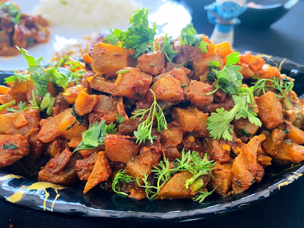 Read more about the article Creamy and Delicious Bottle Gourd Curry Recipe You Can Make In 15 Minutes!